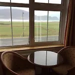 Hotel Achill Cliff House & Restaurant 3*