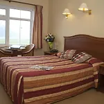 Отель Achill Cliff House & Restaurant 3*