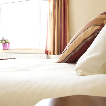 Hotel Achill Cliff House & Restaurant