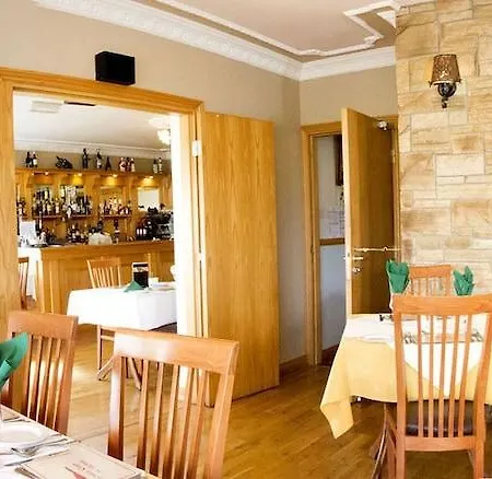 Achill Cliff House & Restaurant 3*