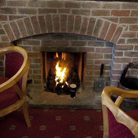 Hotel Achill Cliff House & Restaurant 3*