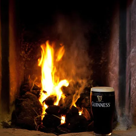 Hotel Achill Cliff House & Restaurant 3*