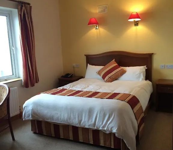 酒店 Achill Cliff House & Restaurant